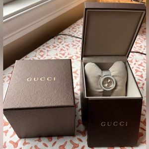 Gucci Women's YA129407 U-Play Stainless Steel Watch